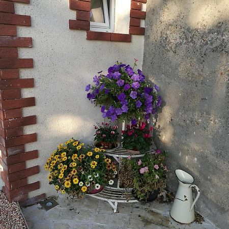 Caves Du Coteau 3 Bed & Breakfast Lunay Dış mekan fotoğraf